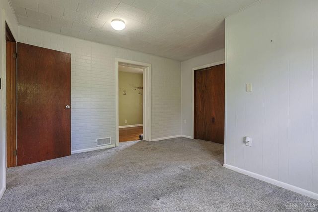 10888 Carolina Trace Road, Harrison Twp, OH 45030