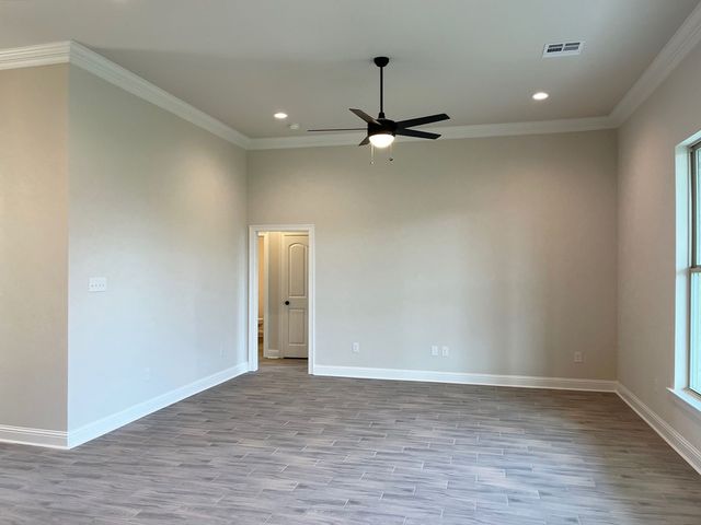 277 Woodcrest Drive, Stonewall, LA 71078