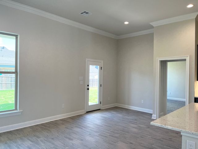 277 Woodcrest Drive, Stonewall, LA 71078