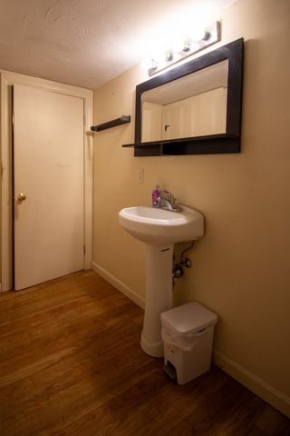 92 Worcester Rd, Webster, MA 01657