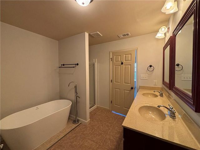 800 Village Field Court, Suwanee, GA 30024