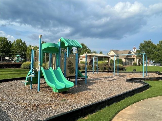 800 Village Field Court, Suwanee, GA 30024