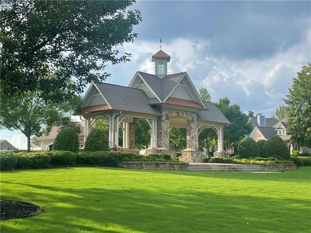 800 Village Field Court, Suwanee, GA 30024