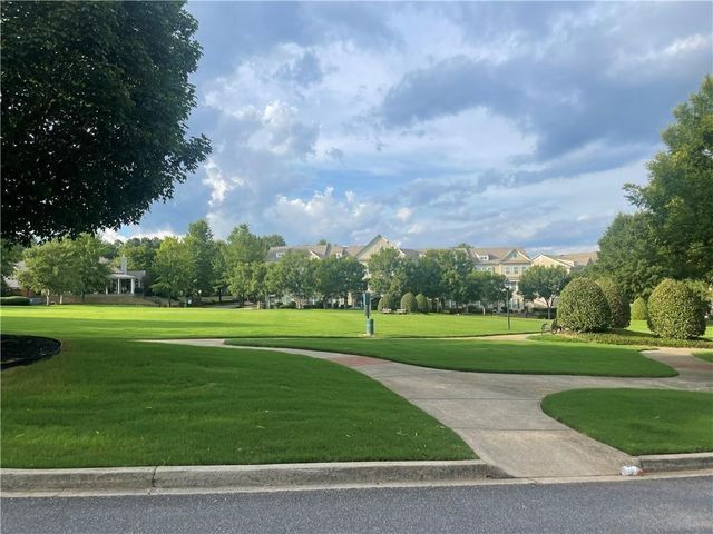 800 Village Field Court, Suwanee, GA 30024