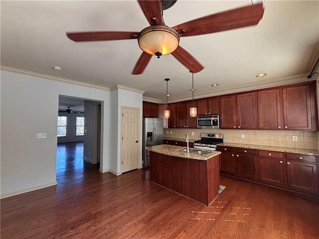 800 Village Field Court, Suwanee, GA 30024