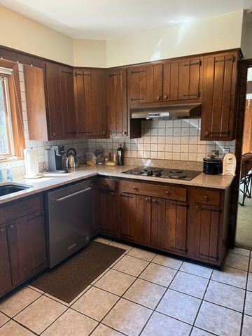 36W251 Oak Hill Drive, West Dundee, IL 60118