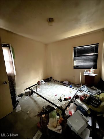 16901 Ridgeton Drive, Cleveland, OH 44128