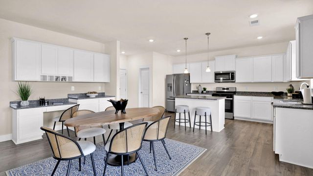 8369 Lake Scene Court, Ooltewah, TN 37363