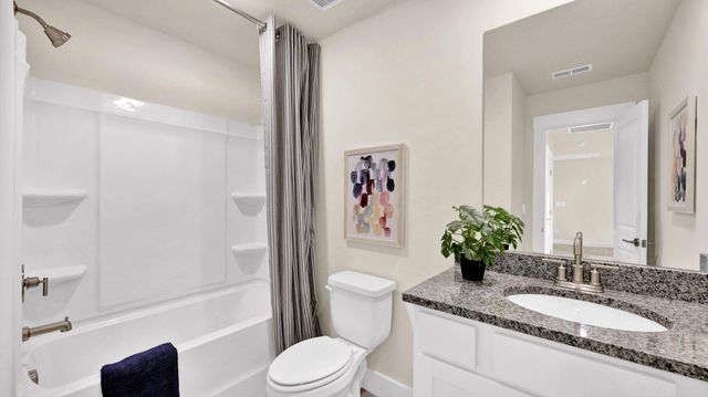 8369 Lake Scene Court, Ooltewah, TN 37363