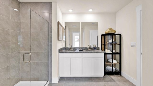 8369 Lake Scene Court, Ooltewah, TN 37363