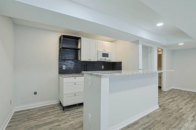8702 Appleknoll Lane, Sycamore Twp, OH 45236