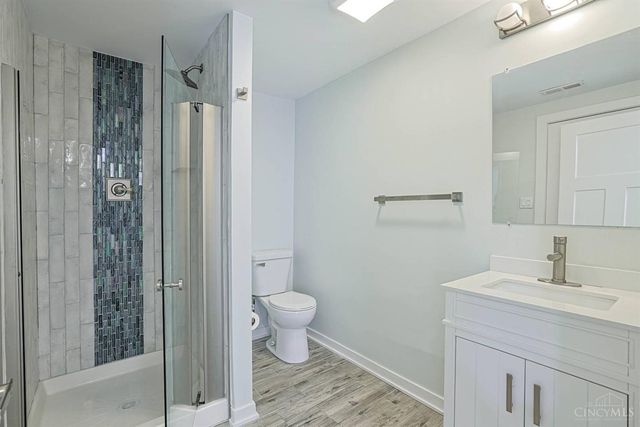 8702 Appleknoll Lane, Sycamore Twp, OH 45236