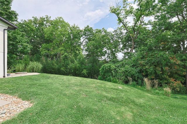 8702 Appleknoll Lane, Sycamore Twp, OH 45236