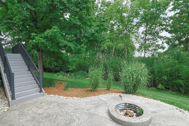 8702 Appleknoll Lane, Sycamore Twp, OH 45236