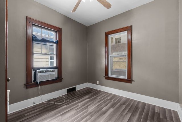 3940 12th Street, Rock Island, IL 61201