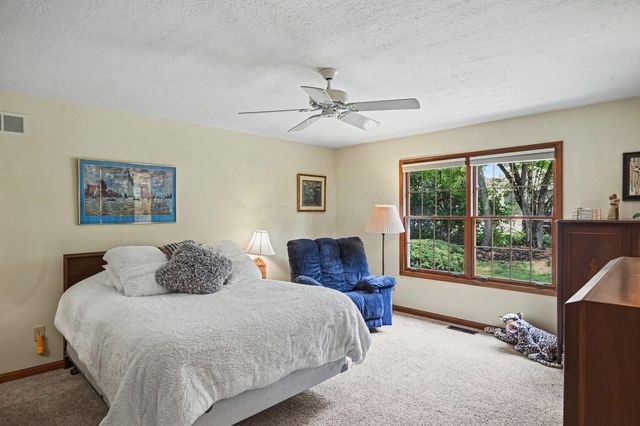 1754 Leighton Drive, Reynoldsburg, OH 43068