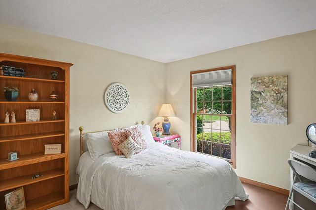 1754 Leighton Drive, Reynoldsburg, OH 43068