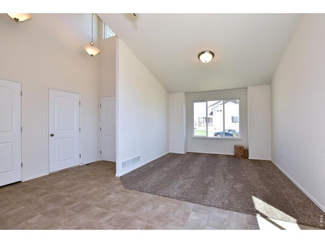 5020 Tangerine St, Johnstown, CO 80534