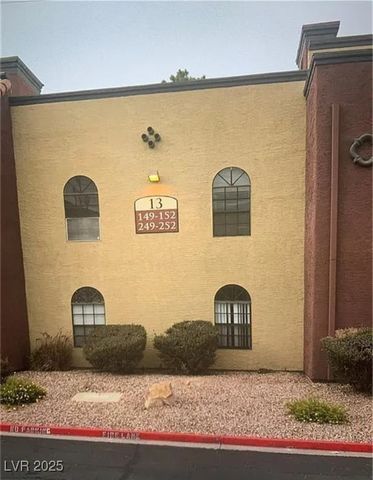 4050 Pacific Harbors Drive 149, Las Vegas, NV 89121