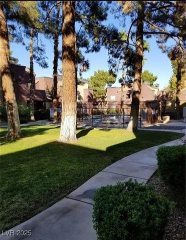 4050 Pacific Harbors Drive 149, Las Vegas, NV 89121