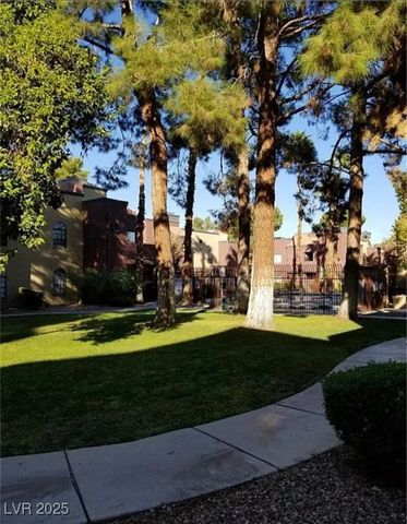 4050 Pacific Harbors Drive 149, Las Vegas, NV 89121