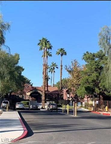 4050 Pacific Harbors Drive 149, Las Vegas, NV 89121