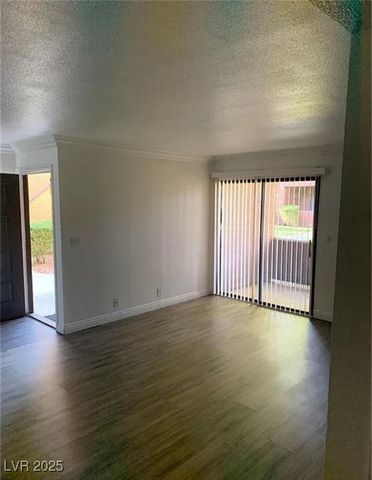 4050 Pacific Harbors Drive 149, Las Vegas, NV 89121