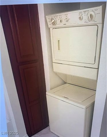 4050 Pacific Harbors Drive 149, Las Vegas, NV 89121