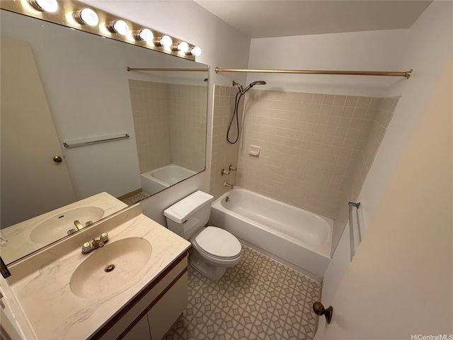 92-1031 Alaa Street 17205, Kapolei, HI 96707