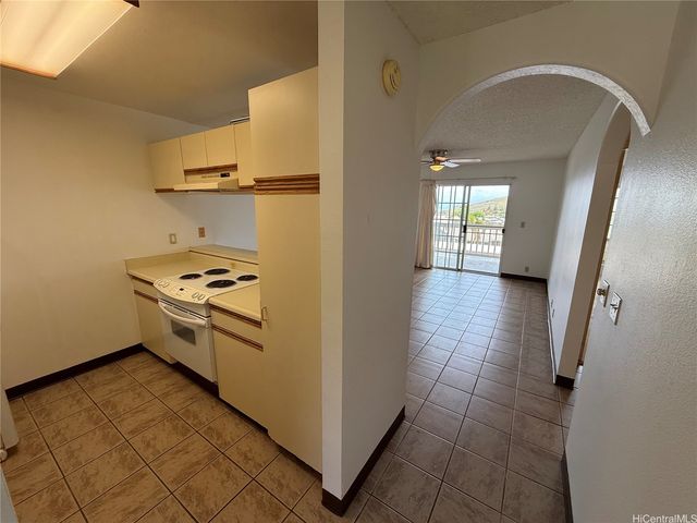 92-1031 Alaa Street 17205, Kapolei, HI 96707
