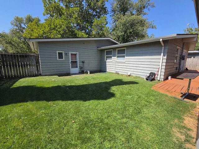 3802 W DEL SIENNO ST, Wichita, KS 67203