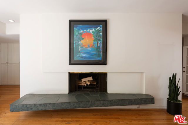 1833 Courtney Avenue, Los Angeles, CA 90046
