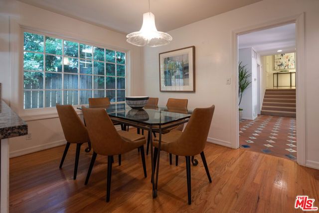 1833 Courtney Avenue, Los Angeles, CA 90046