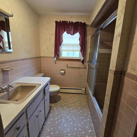 116 Alandale Ave, Brockton, MA 02301