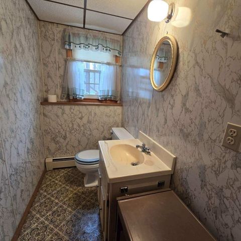 116 Alandale Ave, Brockton, MA 02301