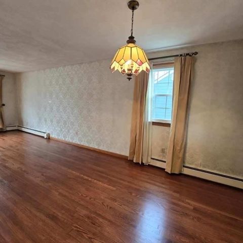 116 Alandale Ave, Brockton, MA 02301