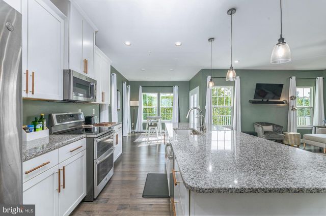 405 POTOMAC VIEW PKWY, Brunswick, MD 21716