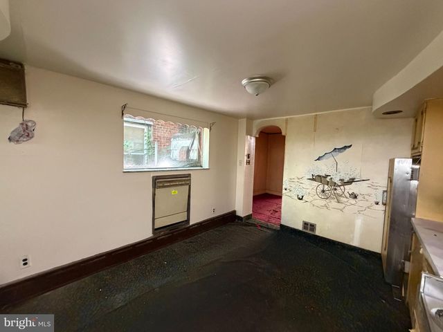 2121 MIFFLIN, Philadelphia, PA 19145