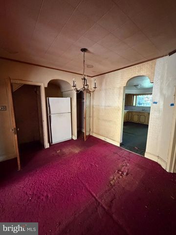2121 MIFFLIN, Philadelphia, PA 19145