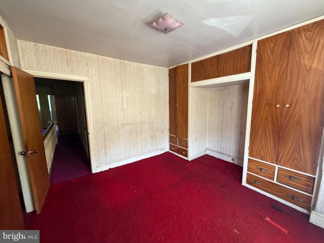 2121 MIFFLIN, Philadelphia, PA 19145