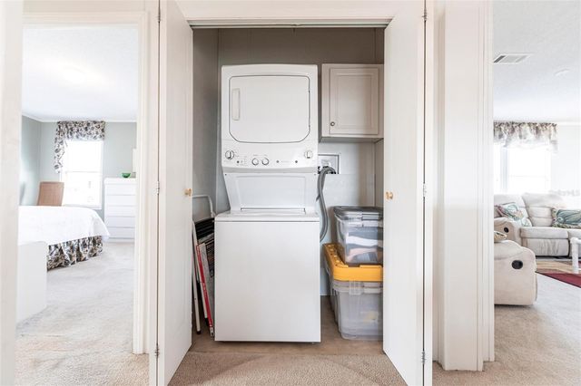 27 N MANATEE LOOP, Punta Gorda, FL 33950