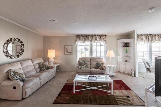 27 N MANATEE LOOP, Punta Gorda, FL 33950