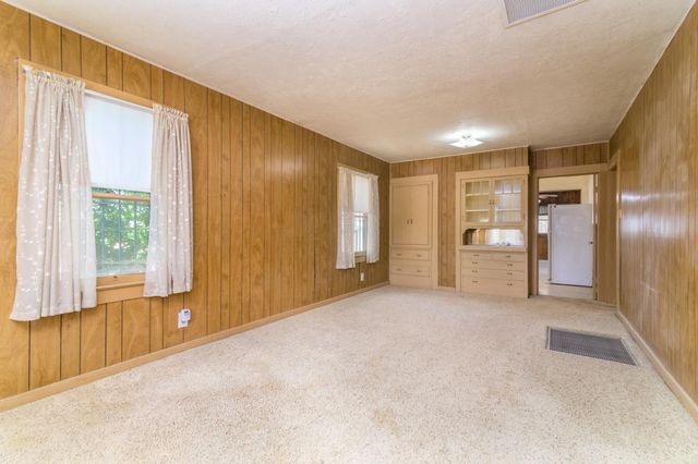 784 E Lincoln Avenue, Fresno, CA 93725