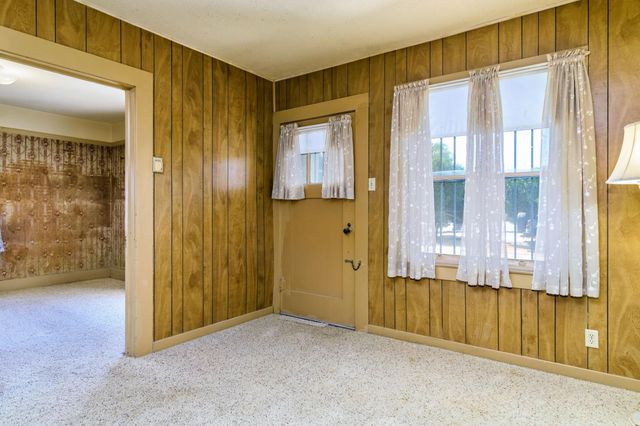 784 E Lincoln Avenue, Fresno, CA 93725
