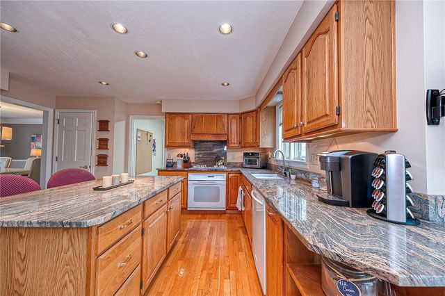 114 Northbrook Dr, Pine Twp, PA 15044