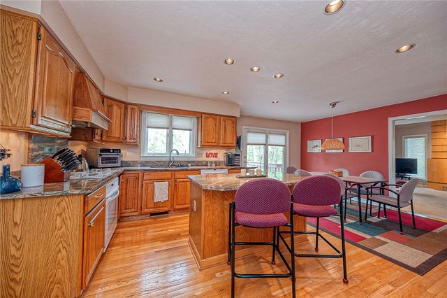114 Northbrook Dr, Pine Twp, PA 15044