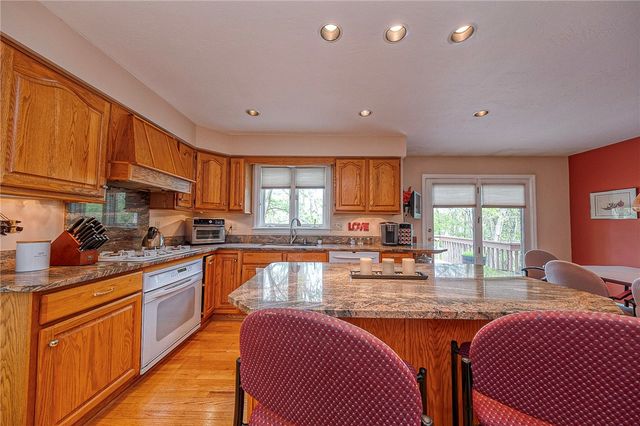 114 Northbrook Dr, Pine Twp, PA 15044