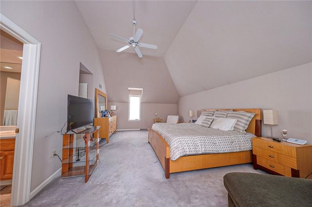 114 Northbrook Dr, Pine Twp, PA 15044