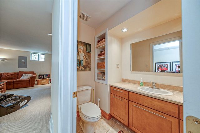 114 Northbrook Dr, Pine Twp, PA 15044