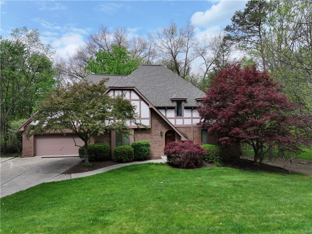 114 Northbrook Dr, Pine Twp, PA 15044